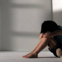 Φρίκη στην Κατερίνη: Πα-τέρας βίαζε την ανήλικη κόρη του επί έξι χρόνια μαζί με άλλους τρεις άνδρες