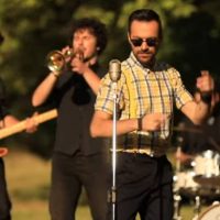 «Τραβάτε Με Κι Ας Κλαίω»: Αυτό είναι το νέο τραγούδι του δικού μας Κώστα Αγέρη – Δείτε το video clip