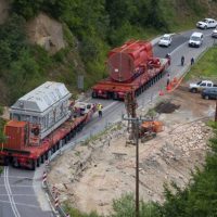 Εγκλωβισμένος στην Καστανιά για 9 ημέρες εξοπλισμός εκατοντάδων τόνων της 5ης μονάδας! Πρόβλημα ασφαλείας λόγω του οδικού δικτύου