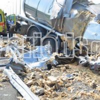 Βίντεο: Τροχαίο με νεκρό οδηγό στην Εγνατία: Νταλίκα συγκρούστηκε με ΙΧ αυτοκίνητο έξω από την Αλεξάνδρεια