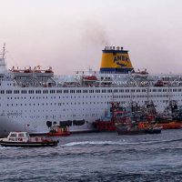 Φωτιά στο πλοίο “Ελευθέριος Βενιζέλος” με 875 επιβάτες και 141 μέλη πληρώματος
