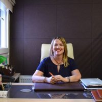 Lucy David: Η καθηγήτρια Αγγλικών στην Κοζάνη που ταξιδεύει τους μαθητές της στο Λονδίνο και χρησιμοποιεί πρωτοποριακές μεθόδους διδασκαλίας