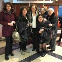 Μέλη και φίλοι της «Υψικαμίνου» στη θεατρική παράσταση «Ένα Χειμωνιάτικο Παραμύθι» του Ουίλλιαμ Σαίξπηρ