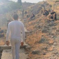 «Έχεις πάει σε κηδεία 20χρονου;» – Το βίντεο για τα τροχαία ατυχήματα στην Ελλάδα που συγκλονίζει