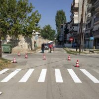 Διαγραμμίσεις διαβάσεων πεζών στην Πτολεμαΐδα από το Δήμο Εορδαίας