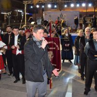 Με πολλούς χορούς και τραγούδια το 1ο Φεστιβάλ Παραδοσιακών Χορών της Κοζανίτικης Αποκριάς – Δείτε βίντεο και φωτογραφίες