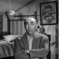 #μενουμεσπιτι: Το απολαυστικό βίντεο της Finos Film με τον Διονύση Παπαγιαννόπουλο