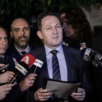Απόφαση ΚΥΣΕΑ: Ενίσχυση φύλαξης συνόρων και αναστολή των αιτήσεων ασύλου – Τα έκτακτα μέτρα που αποφασίστηκαν