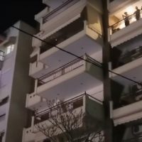 Θεσσαλονίκη: “Τα έσπασαν” με Λένα Ζευγαρά και ζεϊμπέκικο της Ευδοκίας στον Εύοσμο – Δείτε το βίντεο