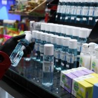 Παπουτσάνης: Η Ελληνική εταιρία που μας έκανε τη Νο1 χώρα σε επάρκεια αντισηπτικών στην Ευρώπη