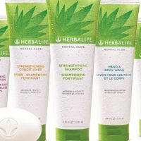 Κρέμα χεριών και σώματος από αλόη της Herbalife: Κλειδώστε την υγρασία για διαρκή ενυδάτωση