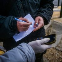 Lockdown: Αναλυτικές οδηγίες για τις μετακινήσεις των πολιτών – Οι βεβαιώσεις που θα πρέπει να έχετε μαζί σας