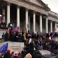Χάος στις ΗΠΑ: Οπαδοί του Τραμπ μπήκαν στο Καπιτώλιο – Παρέμβαση της Εθνοφρουράς – Δείτε ζωντανή εικόνα