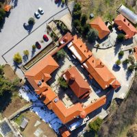 Βίντεο: Η Ιερά Μονή Μεταμορφώσεως του Σωτήρος στο Δρυόβουνο Βοΐου