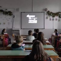Ταινία αφιέρωμα στον Μίλτο Τεντόγλου από το 1ο Δημοτικό Σχολείο Σιάτιστας