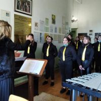 Γιορτινές μελωδίες από το Μουσικό Σχολείο Σιάτιστας με τη Βιβλιοθήκη και τα Δημοτικά Γρεβενών