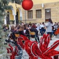 Χριστουγεννιάτικες μελωδίες από το Μουσικό Σχολείο Σιάτιστας στο Δημαρχείο Βοΐου