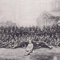 Όταν τα πολυβόλα της ΟΚΝΕ ξέπλεναν την «ντροπή» της Ουκρανικής εκστρατείας – Γράφει ο Στέφανος Πράσσος