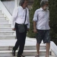 Δημοκρατία, βερμούδες και σορτσάκια – Άρθρο του δικηγόρου Αργύρη Αργυριάδη