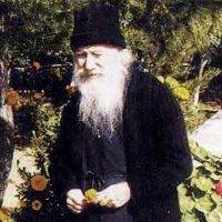 Ομοιότητες του Αγίου Πορφυρίου και του Αριστοτέλη Ωνάση – Γράφει ο Χαράλαμπος Παπαδόπουλος