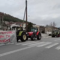 Αγρότες Δρεπάνου : ΖΕΥΓΑΡΟΛΙΒΑΔΟ Απουσία με νόημα!