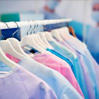 H σημασία των ιατρικών στολών στον χώρο της υγείας