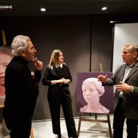 Δήμος Κοζάνης : Στην Κοζάνη «ταξιδεύει» η Μύρτις με την πινακοθήκη της – Εγκαίνια της έκθεσης «Μύρτις : πρόσωπο με πρόσωπο με το παρελθόν» – Σάββατο 26 Νοεμβρίου