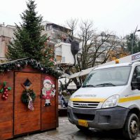 Δήμος Γρεβενών: Χριστουγεννιάτικες παιδικές δράσεις στα ξύλινα σπιτάκια της Πλατείας Αιμιλιανού (Φωτογραφίες)