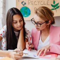 Πώς να επιλέξετε δάσκαλο για ιδιαίτερα μαθήματα