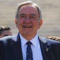 Η Πανελλήνια Οργάνωση Αγωνιστών Εθνικής Αντίστασης για την ταφή του τέως βασιλιά Κωνσταντίνου