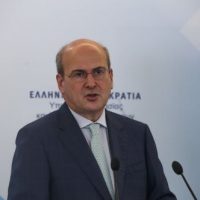 Κόκκινα δάνεια: Σε δημόσια διαβούλευση το νομοσχέδιο για servicers, εξωδικαστικό – Οι 8 αλλαγές για το ιδιωτικό χρέος