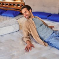 Ποιο είναι το κατάλληλο στρώμα για ξεκούραστο ύπνο