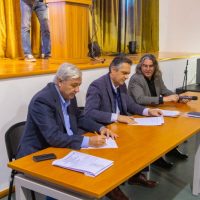 Υπογράφηκε η σύμβαση για την οδοποιία σε επιχειρήσεις του πρωτογενή τομέα του Δήμου Σερβίων προϋπολογισμού 5.670.000 ευρώ