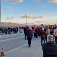 Αποδέχονται οι αγρότες την πρόσκληση του Μαξίμου για συνάντηση την Τρίτη – Ανοίγουν οι δρόμοι την Παρασκευή