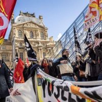 Καμία συμπαράσταση των Ευρωπαίων συνδικάτων στους Γάλλους Απεργούς – Γράφει ο Μιχάλης Ραμπίδης