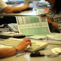 Φορολογικές δηλώσεις: Χωρίς επιπλέον φόρο το 64% των εκκαθαριστικών