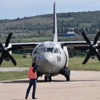 Έφθασαν στην Τανάγρα άλλοι 16 διασωθέντες Έλληνες που είχαν εγκλωβιστεί στο Σουδάν
