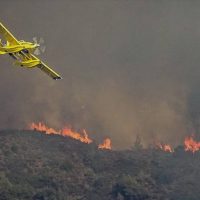 Γιατί δεν υπάρχουν πια καινούργια canadair: Πόσο στοιχίζει η κατάσβεση των πυρκαγιών – Όλος ο στόλος των πυροσβεστικών αεροσκαφών της Eλλάδας