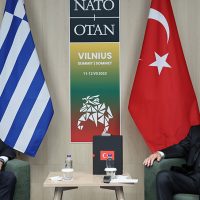 Συνάντηση Μητσοτάκη-Ερντογάν στο Βίλνιους της Λιθουανίας: Τα χαμόγελα και ο διάλογος των δύο ηγετών μπροστά στις κάμερες – Δείτε το βίντεο