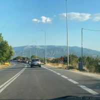 Μεγάλη ουρά αυτοκινήτων στο φανάρι της Γέφυρας Πολυφύτου – Αναμονή πολλών λεπτών – Ταλαιπωρία των οδηγών