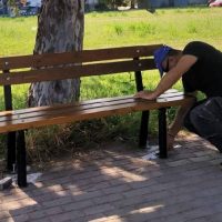 Συνεχίζεται η τοποθέτηση νέων παγκακιών από τον Δήμο Εορδαίας