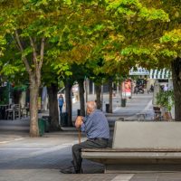 Ίσως νοσταλγεί τα χρόνια που πέρασαν… Του Αργύρη Καραμούζα
