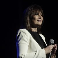 Έφυγε από τη ζωή η ερμηνεύτρια του ελληνικού τραγουδιού Λιζέτα Νικολάου