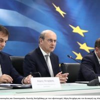 Φορολογικό νομοσχέδιο: Οι 10 ανατροπές για τους ελεύθερους επαγγελματίες – Ποιοι χάνουν, ποιοι κερδίζουν