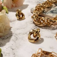 Χρυσά κοσμήματα: Ο συμβολισμός στη διάρκεια της ιστορίας