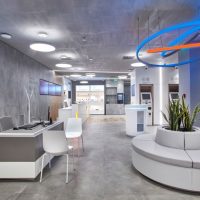 Ανοικτά και το Σάββατo τα καταστήματα της ΔΕΗ