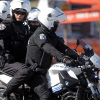 Γυμνή 40χρονη γυναίκα στο κέντρο της Κοζάνης – Άμεση επέμβαση της Αστυνομίας – Δείτε περισσότερα