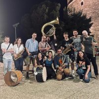 Πατινάδα στους δρόμους της Θεσσαλονίκης – Ανάμεσα στους μουσικούς και μαθητές της ‘Πανδώρας’ και του Δημοτικού Ωδείου Κοζάνης- Δείτε το βίντεο