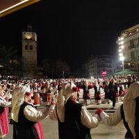 Μικρή Αποκριά 2025: Στους ρυθμούς της Θράκης & της Μακεδονίας η πλατεία της Κοζάνης -Δείτε φωτογραφίες & βίντεο