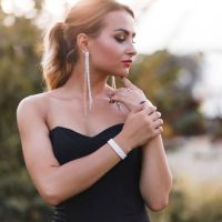 Προσιτά χρυσά κοσμήματα με έμπνευση από τις διάσημες!